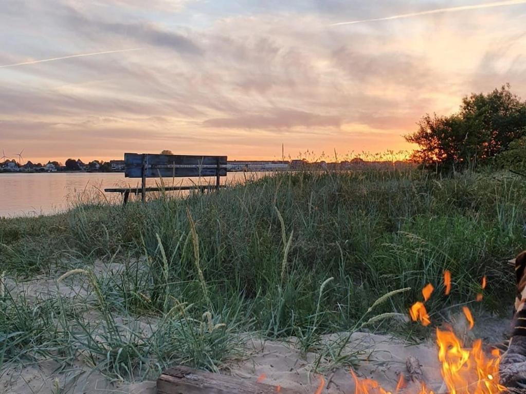 Ferienwohnung Sonnenaufgangsgenuss Harriersand Schwanewede Εξωτερικό φωτογραφία
